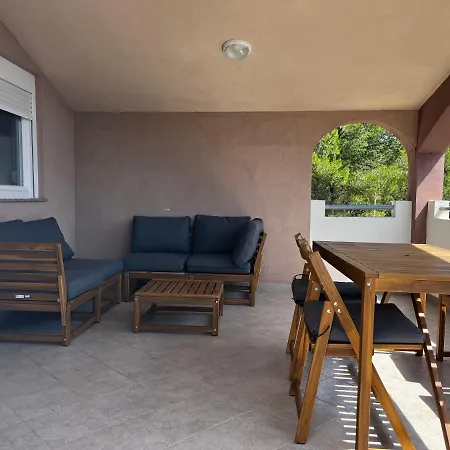 Grande Rosso Apartment Vir Exterior photo