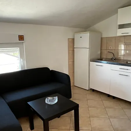 Grande Rosso Apartment Vir Exterior photo
