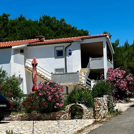 Grande Rosso Apartment Vir Exterior photo